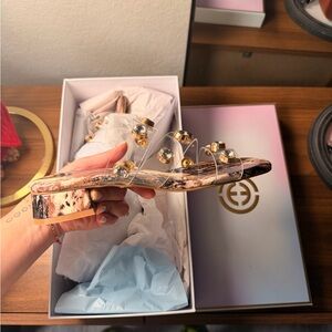CECELIA NEW YORK Clear and Gold Sandals